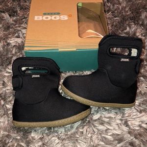 Baby Bogs waterproof boots, size 8